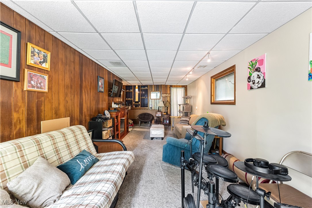 City/Canfield - Residential