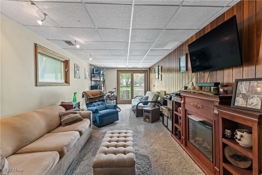 City/Canfield - Residential