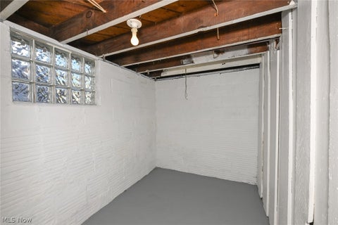 Tiny photo for 800 Fess Avenue, Akron, OH 44307 (MLS # 5254913)