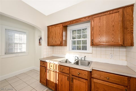 Tiny photo for 800 Fess Avenue, Akron, OH 44307 (MLS # 5254913)