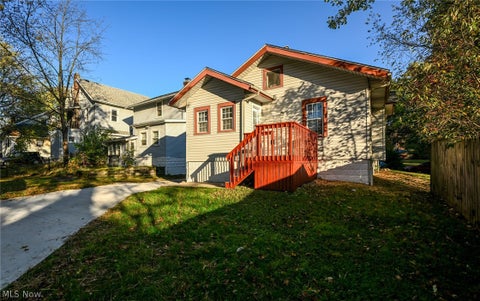 Tiny photo for 800 Fess Avenue, Akron, OH 44307 (MLS # 5254913)