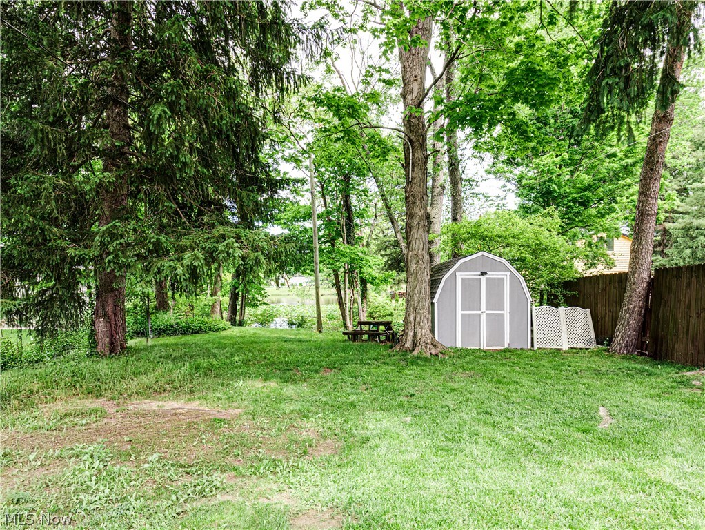 1259 Meadowbrook Boulevard