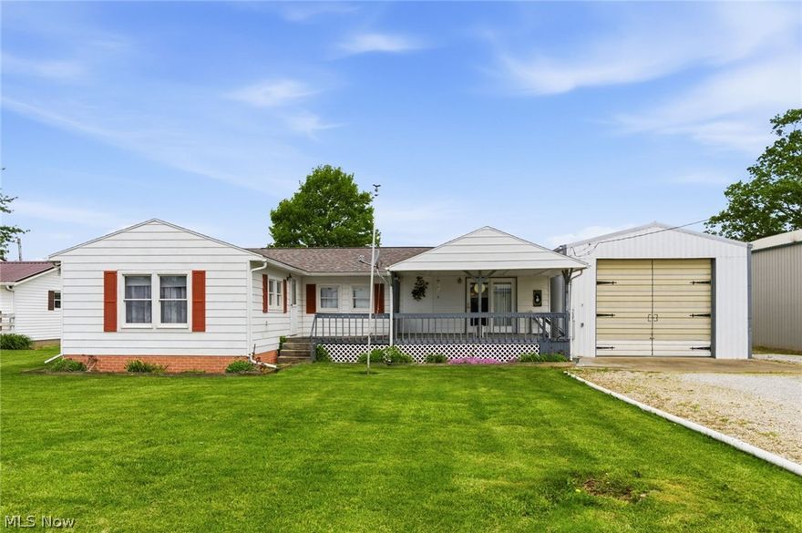 ONLINE AUCTION, the RESERVE (Minimum Bid) is $94,000. The auction ends at 7:00 PM, Thursday, June 11th, 2026. BUYERS MUST SIGN ACKNOWLEDGEMENT OF TERMS to bid. Agents, please see 'A2A'.This 3-bedroom, 1-bath ranch home sits on approximately 0.46± acres. Built in 1971, the home offers approximately 1,343 square feet of living space with one-level living.
The property includes a large garage and provides additional outdoor space with room for a variety of uses.