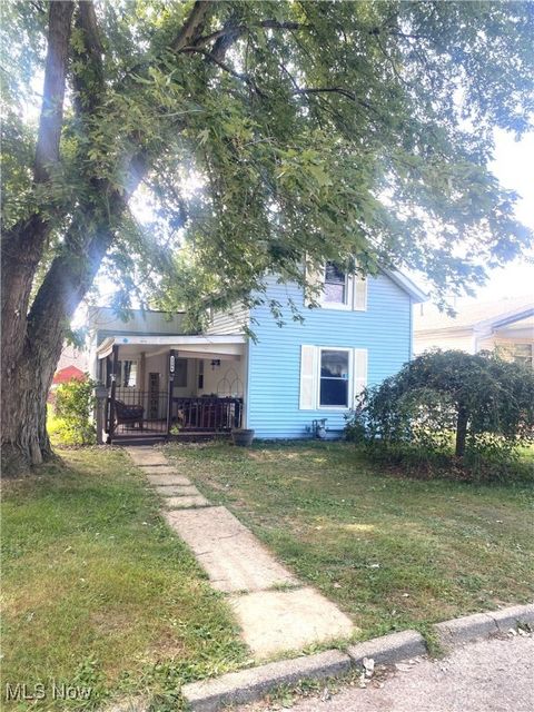 Homes For Sale - 1106 E Walnut Street<br/> Lancaster, OH 43130