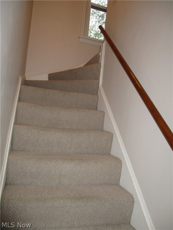 Cuyahoga River Estate - Residential