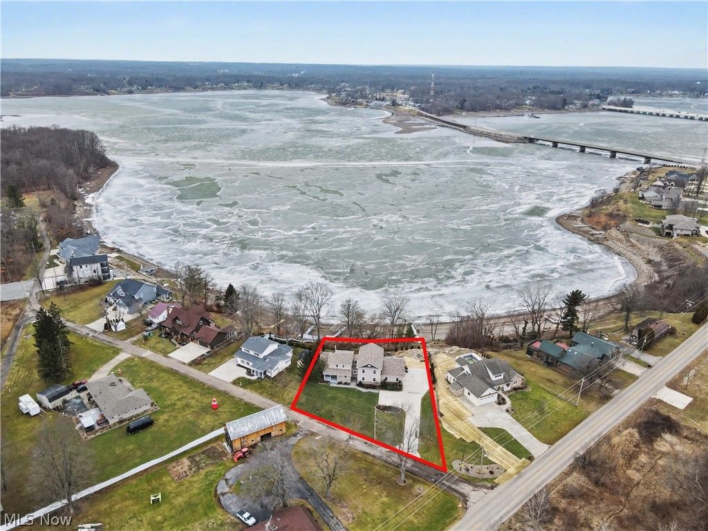 Photo of 16870 Headland Avenue, Lake Milton, OH 44429 (MLS # 5187920)