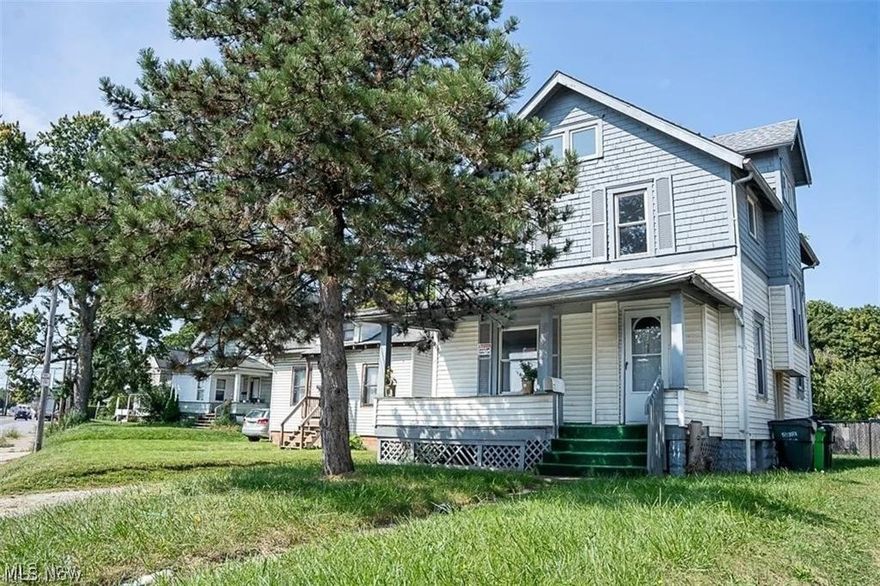 Expand your rental portfolio with this well-maintained rental or make it your private home.  Substantial rental income, and the tenant pays all utilities. Call today to set up your private tour!