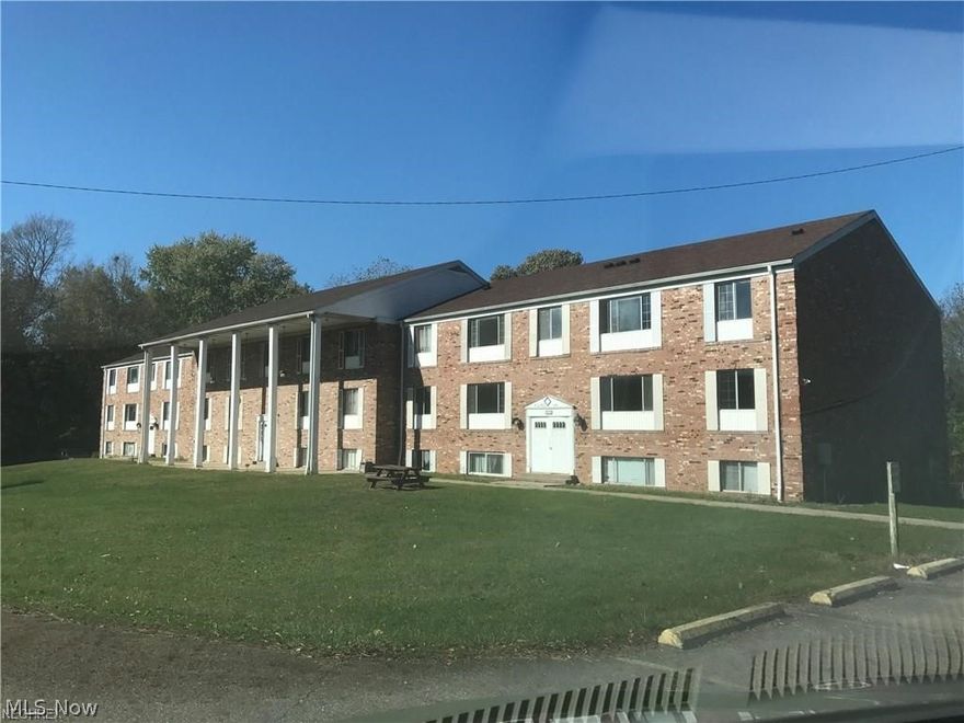 NEW OWNERS! Scenic Creek Apts.  One bedroom, one bath apartments LIKE NEW! Due to updating the entire building! New flooring, paint, fixtures, appliances, plumbing, electrical, cabinets, lighting.  Tenant would pay electric only. $590 deposit and $590 rent. $50 cash app fee required with application and id, paystub to apply. These will not last!