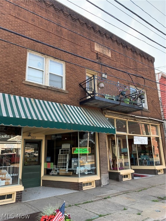 Efficiency upstairs apartment for rent! Bright and sunny kitchen, new carpet. Free heat! Coin operated washer and dryer in basement. All adult occupants must apply online for a credit, criminal and eviction history check plus provide income verification. $35 application fee per person. No Section 8. No pets, No smoking.