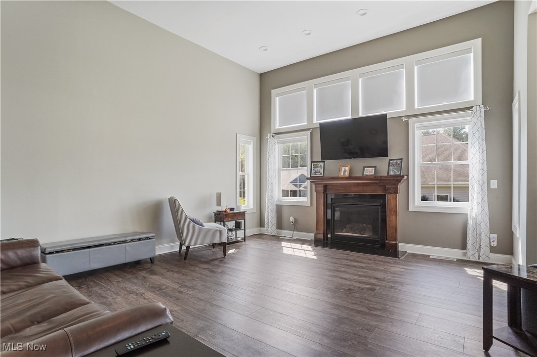 Fulton Lndgs - Residential