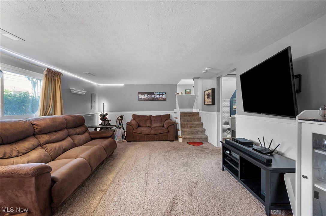 24677 Randall Drive, North Olmsted, Ohio image 11