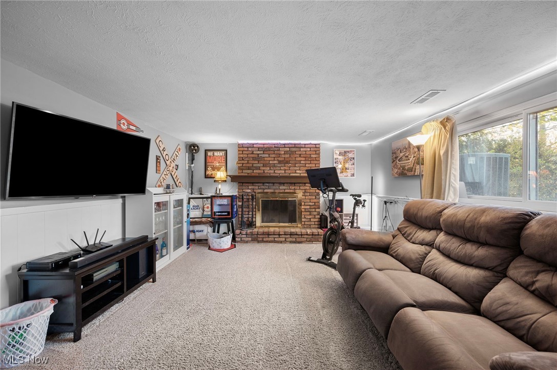 24677 Randall Drive, North Olmsted, Ohio image 13