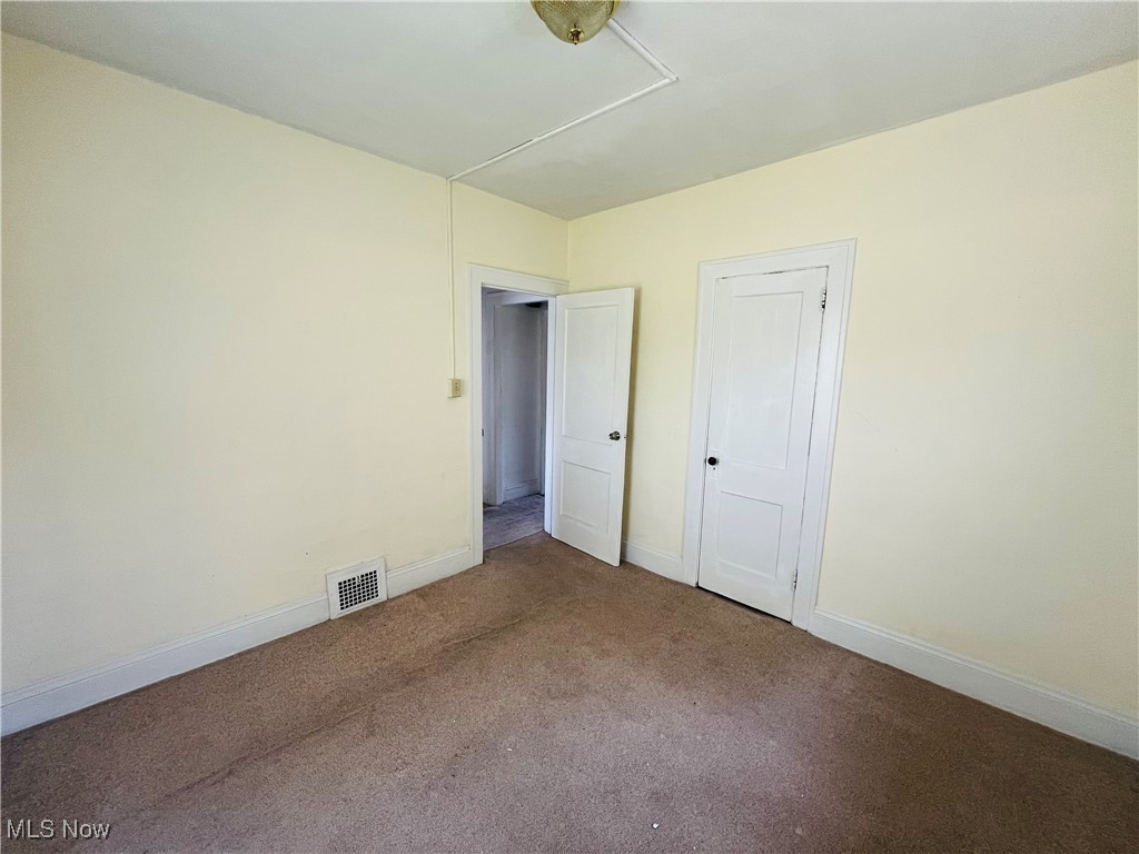 East View - Residential Income