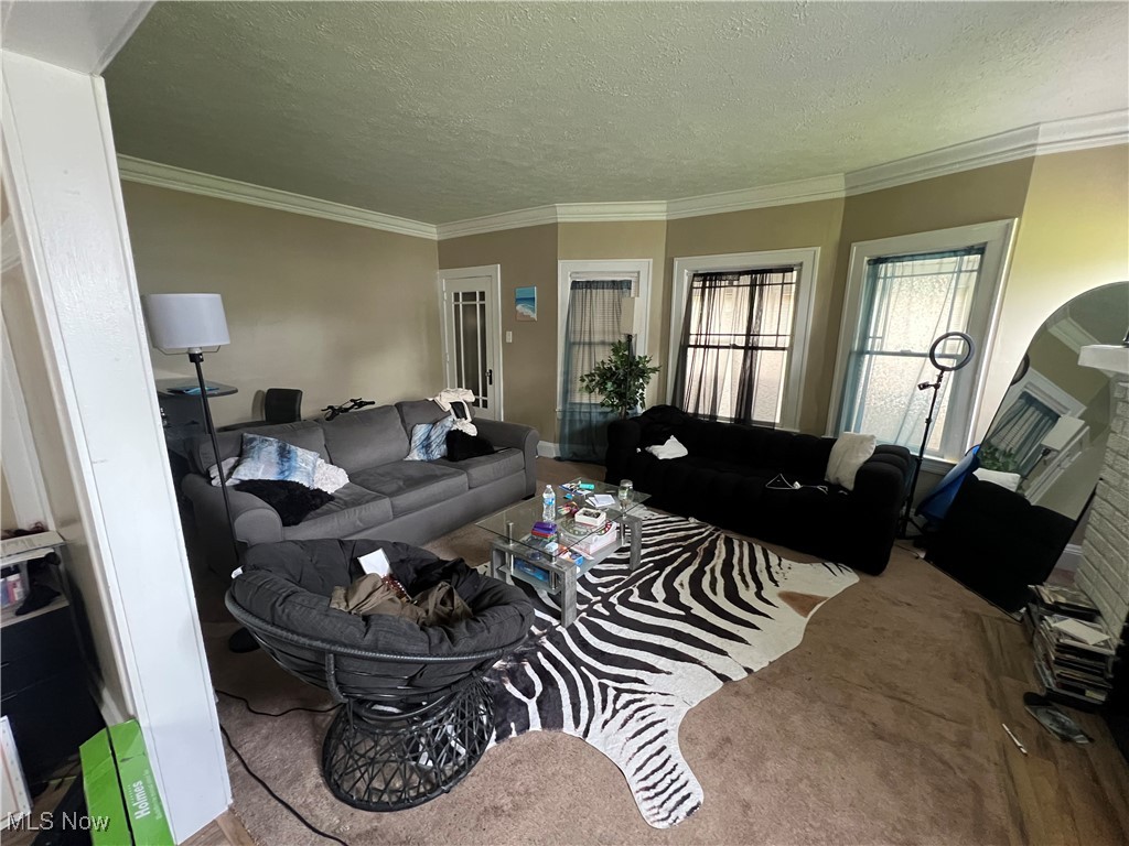 East View - Residential Income