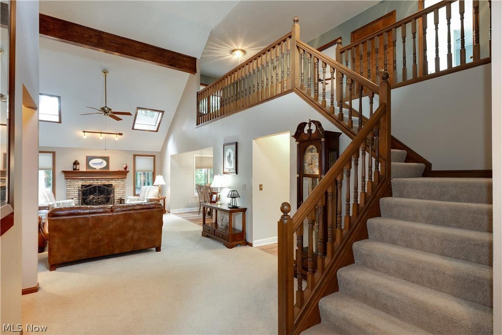 Photo of 6974 N Renwood Road, Independence, OH 44131 (MLS # 5224377)