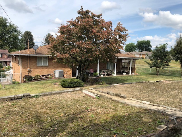 LAWSON ESTATES - Residential