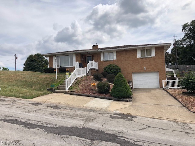 LAWSON ESTATES - Residential