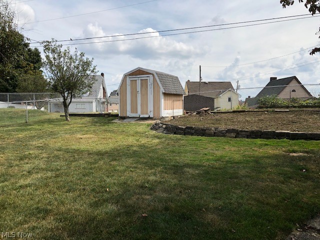 LAWSON ESTATES - Residential