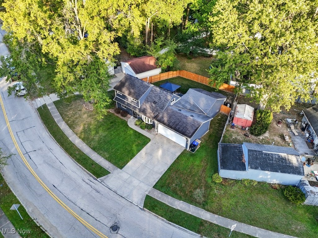 Cuyahoga Falls, Ohio 44221, United States, 4 Bedrooms Bedrooms, ,1 BathroomBathrooms,Residential,Active,221700