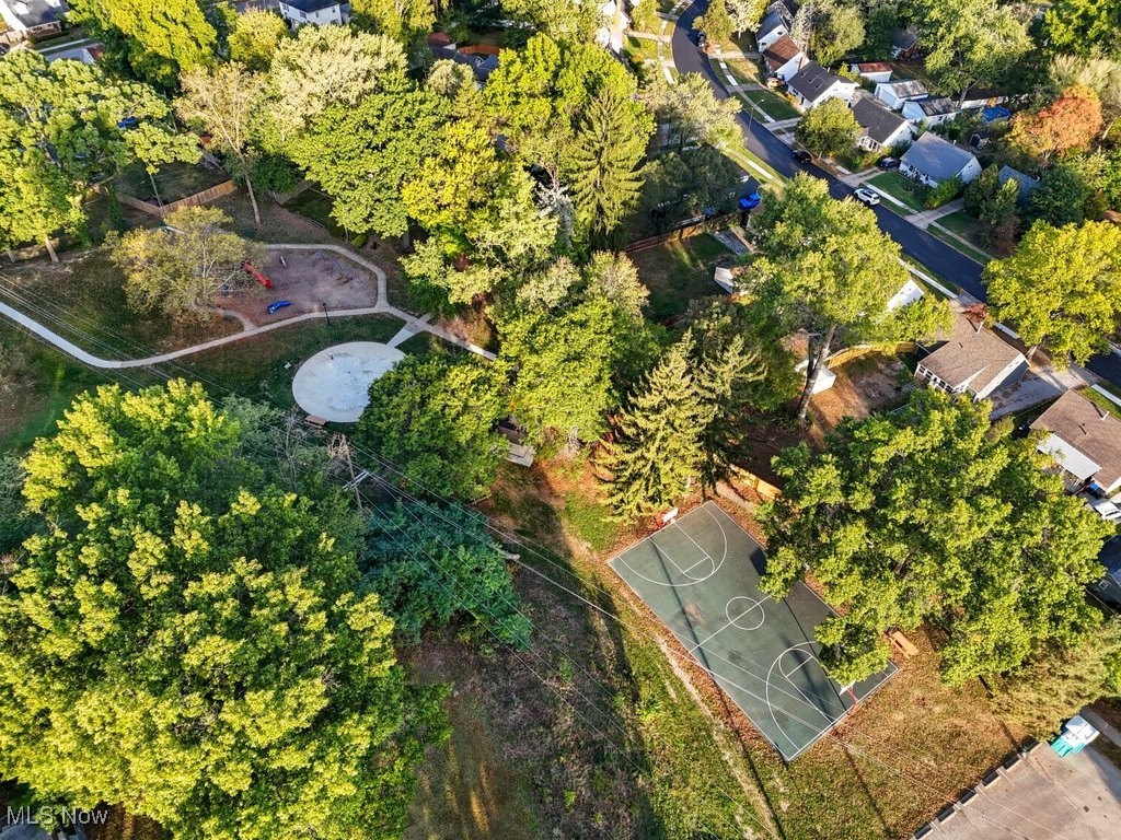 Cuyahoga Falls, Ohio 44221, United States, 4 Bedrooms Bedrooms, ,1 BathroomBathrooms,Residential,Active,221700