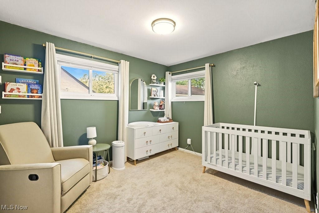 Cuyahoga Falls, Ohio 44221, United States, 4 Bedrooms Bedrooms, ,1 BathroomBathrooms,Residential,Active,221700