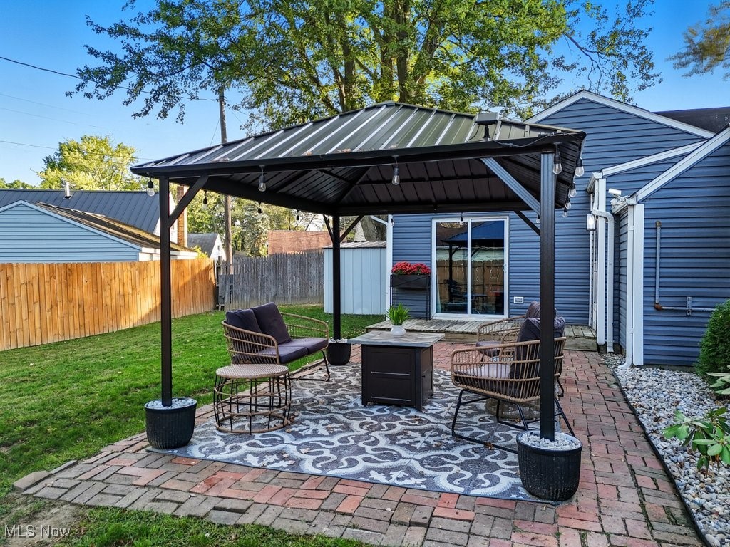 Cuyahoga Falls, Ohio 44221, United States, 4 Bedrooms Bedrooms, ,1 BathroomBathrooms,Residential,Active,221700