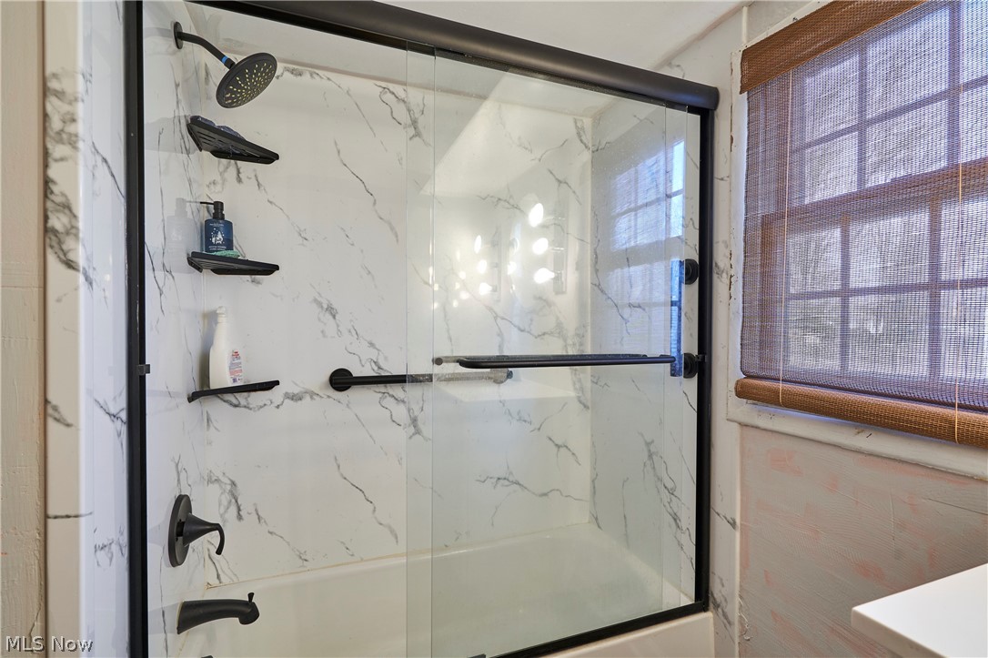 Oak Tree - Residential