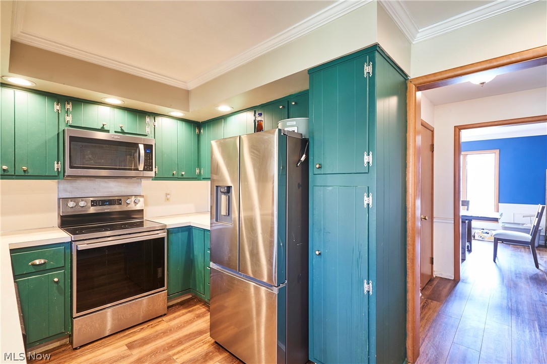 Oak Tree - Residential