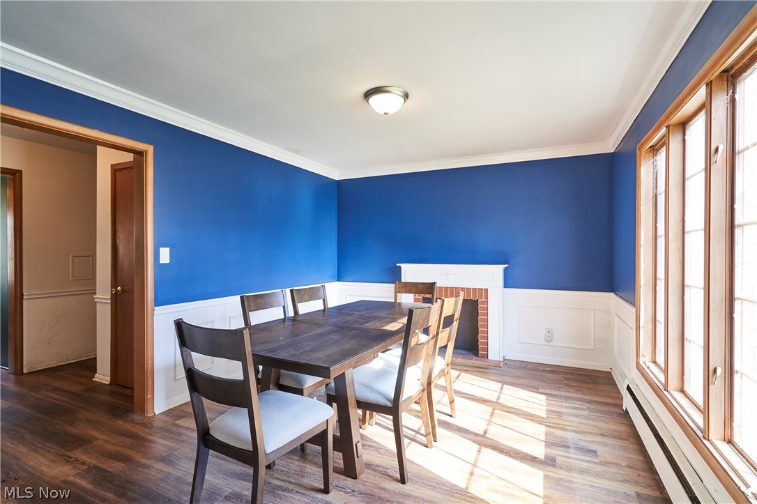 Oak Tree - Residential