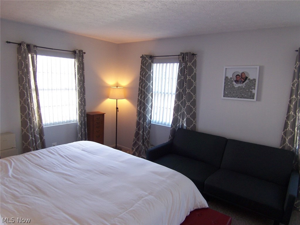 Village In Falls Condo - Residential