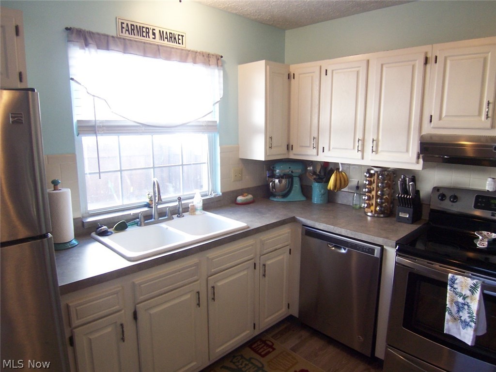 Village In Falls Condo - Residential