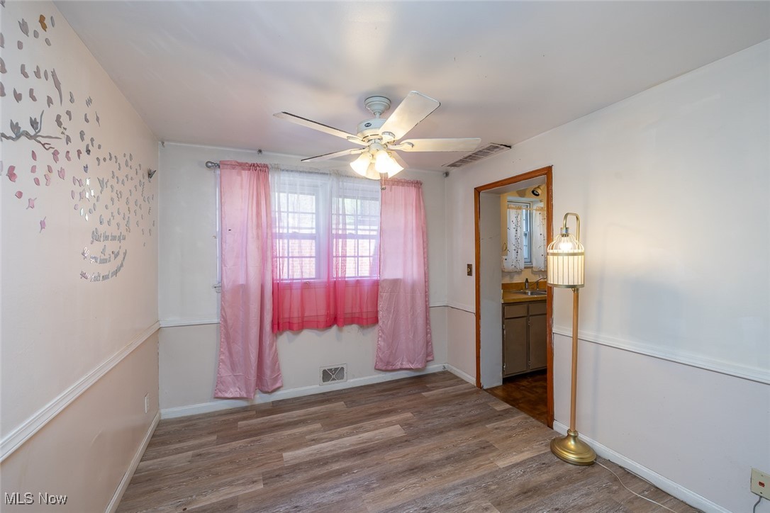 17007 Van Aken Boulevard 2