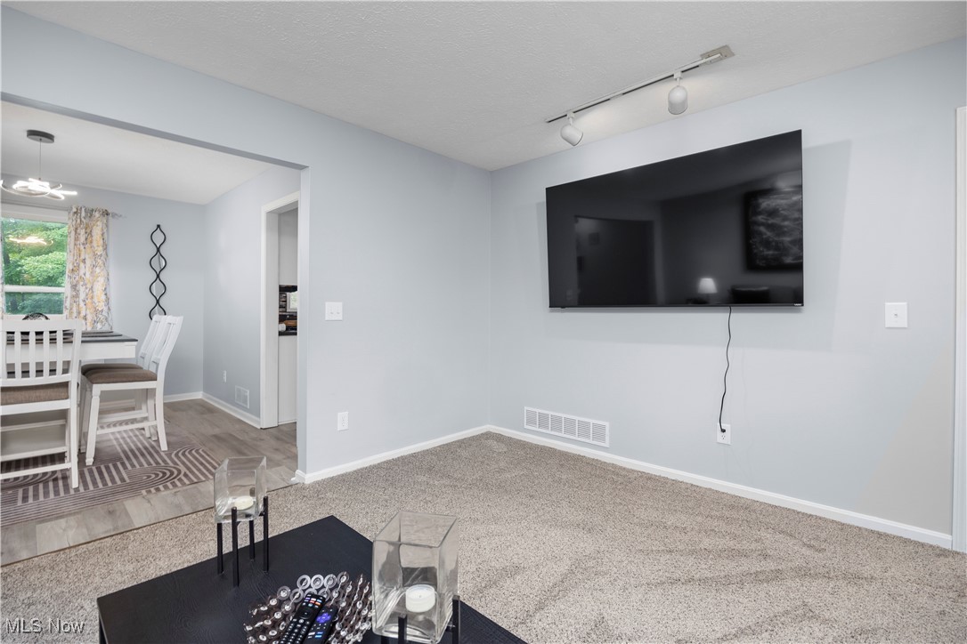 Oaks Sub - Residential