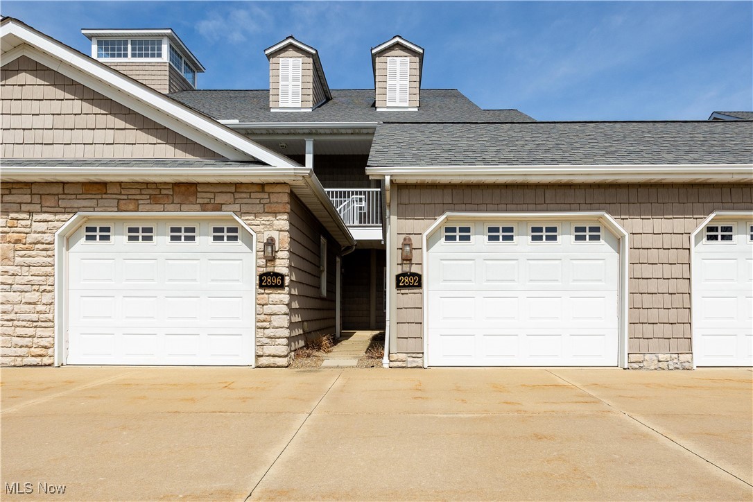 2892 Whispering Shores Drive, Vermilion, Ohio image 38