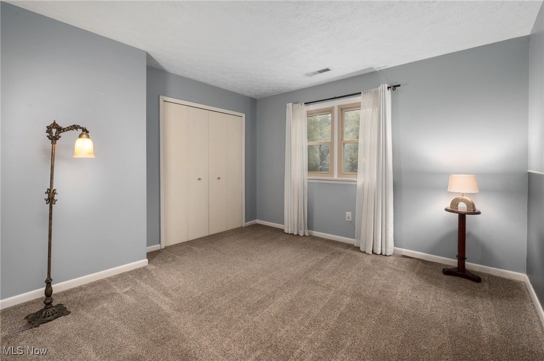 Twin Lakes - Residential