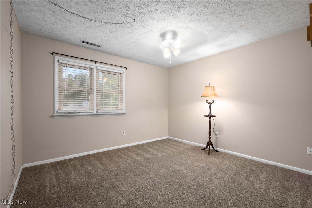 Twin Lakes - Residential