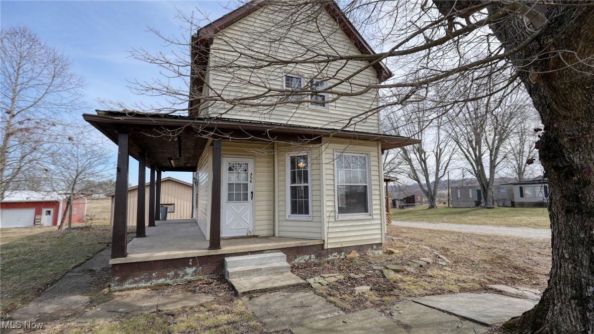 456 Carl Street, Cumberland, Ohio image 1