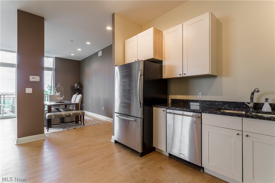 Larchmere Lofts Condo - Residential