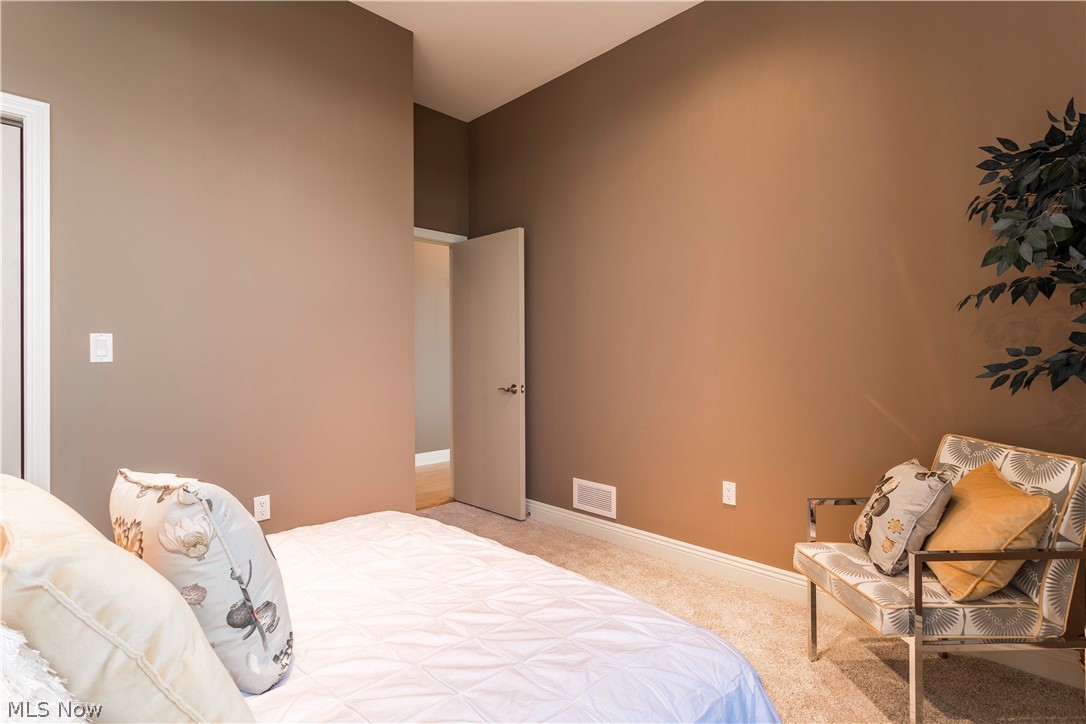 Larchmere Lofts Condo - Residential