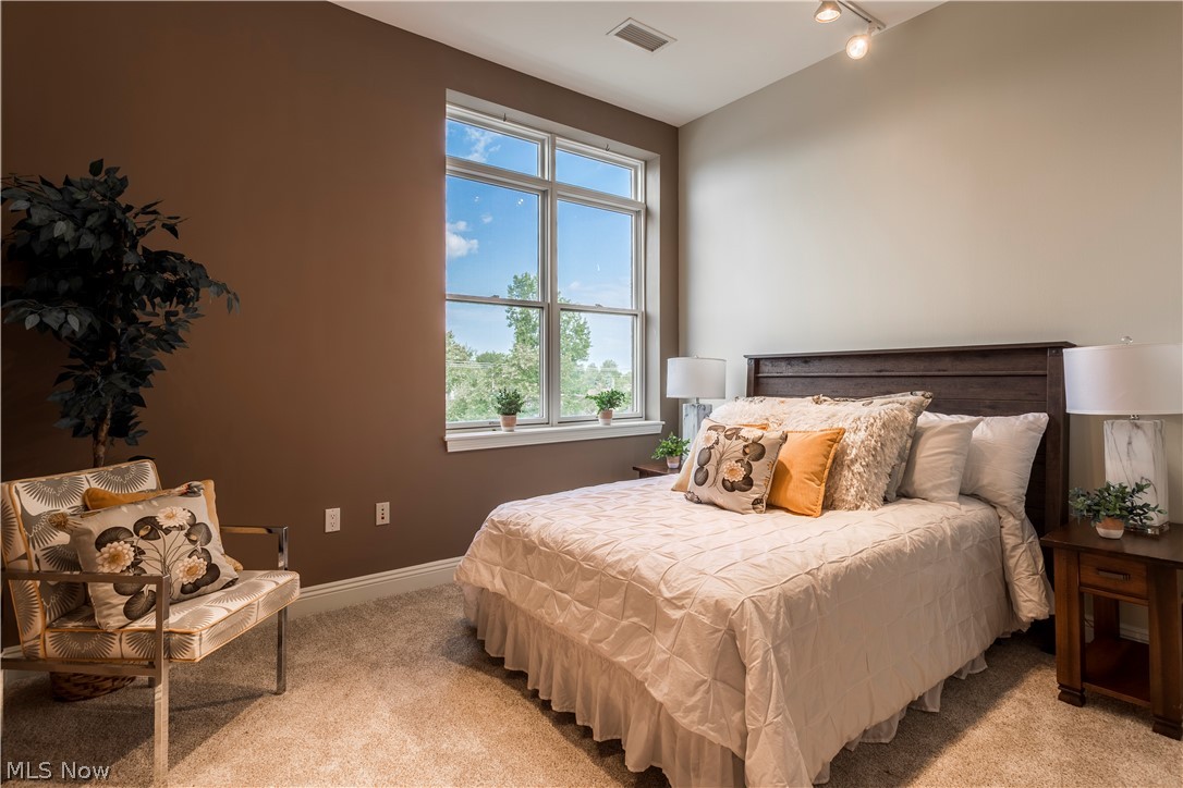 Larchmere Lofts Condo - Residential