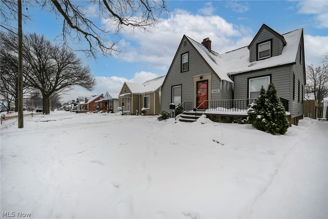 13825 Courtland Avenue