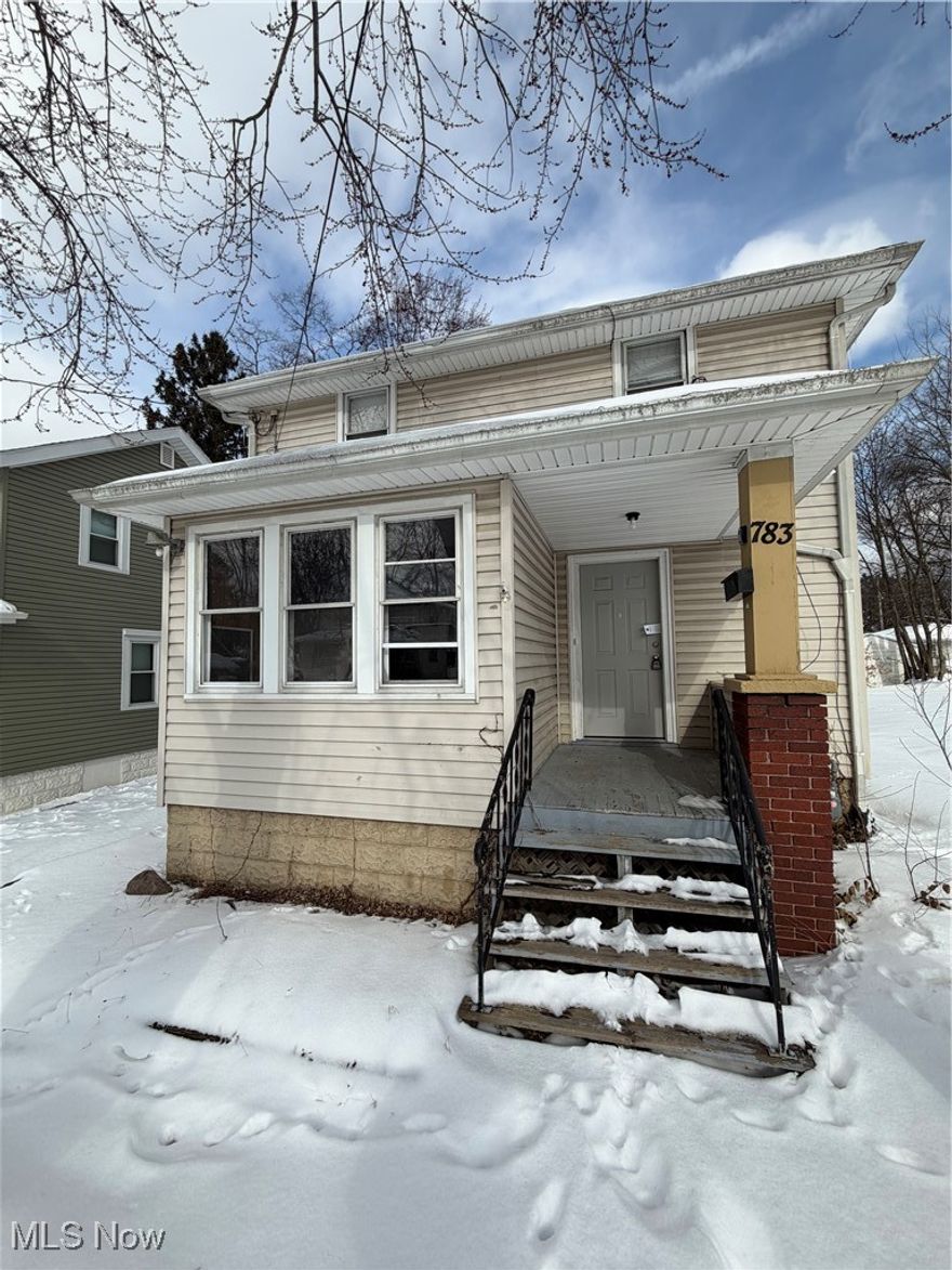 Investor or handy homeowner opportunity! This 3-bedroom, 1-bath single-family home offers 1,040 sq ft and is located on a quiet dead-end street in an up-and-coming Akron area near West Akron and Downtown. Property features newer mechanicals, including furnace, hot water tank, updated electric, and PEX plumbing—major systems already completed. Home will require cosmetic updates, making it an ideal value-add, BRRRR, or sweat-equity opportunity. Strong location fundamentals with upside potential. Bring your vision and make this one shine. AGENTS READ ALL REMARKS.
