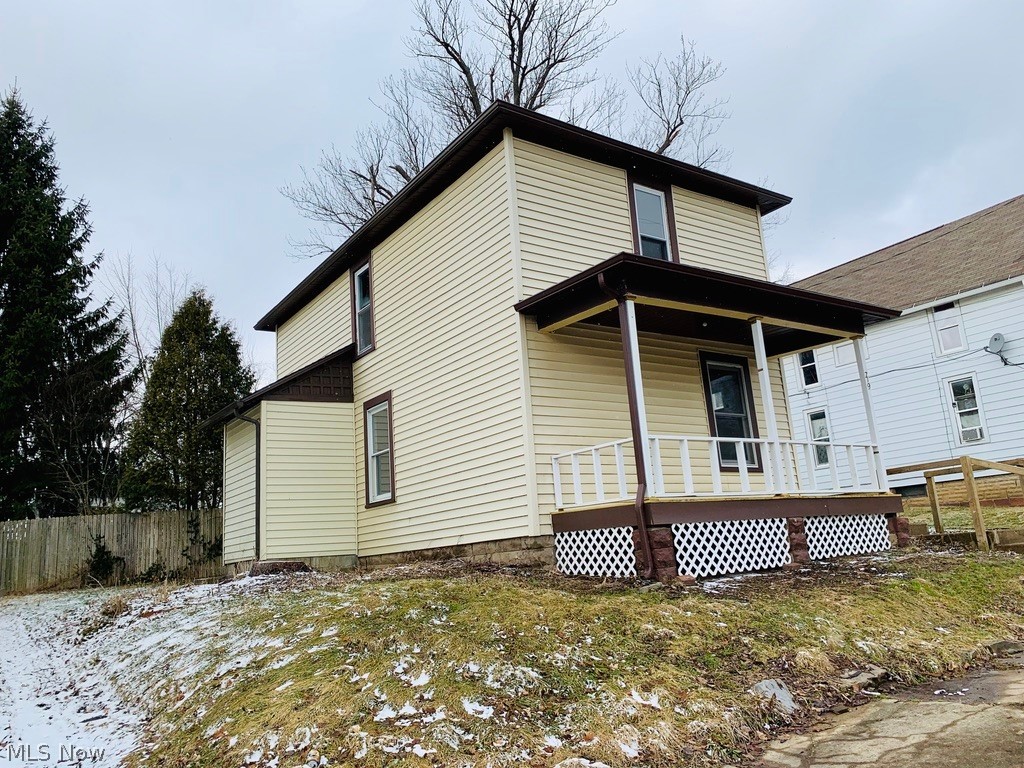 Chest G Sub - Residential