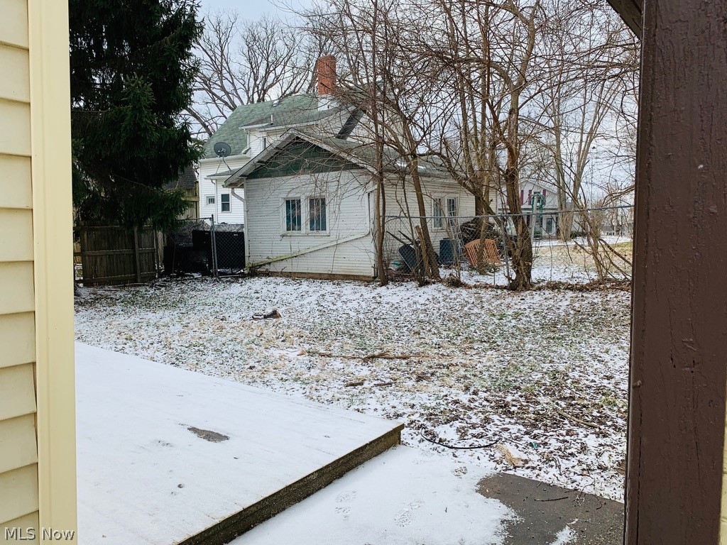 Chest G Sub - Residential