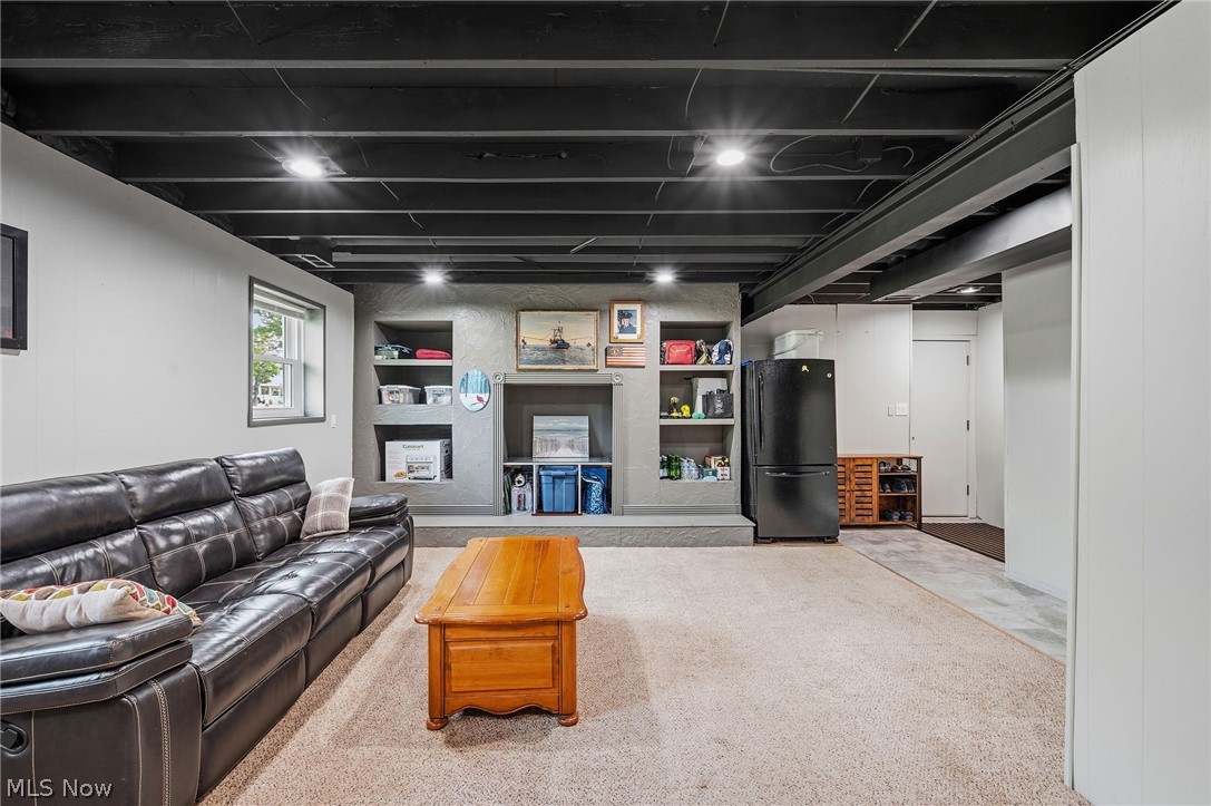 Twin Oaks - Residential