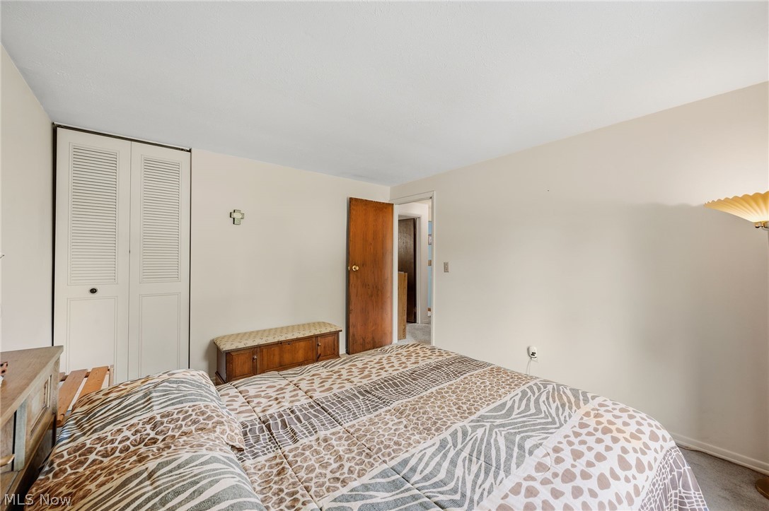 Twin Oaks - Residential