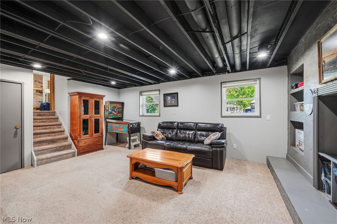 Twin Oaks - Residential