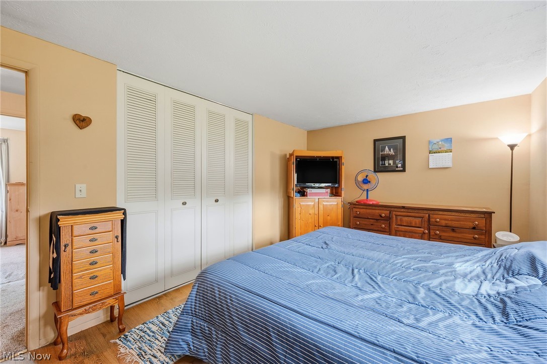 Twin Oaks - Residential