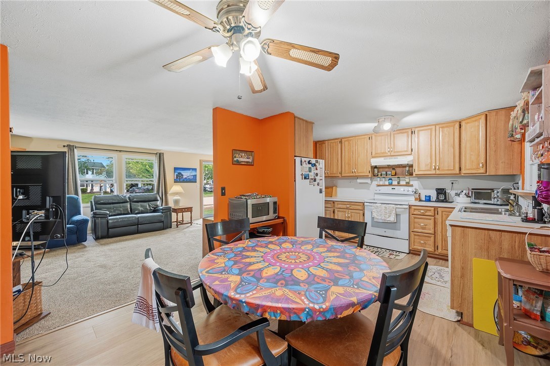 Twin Oaks - Residential