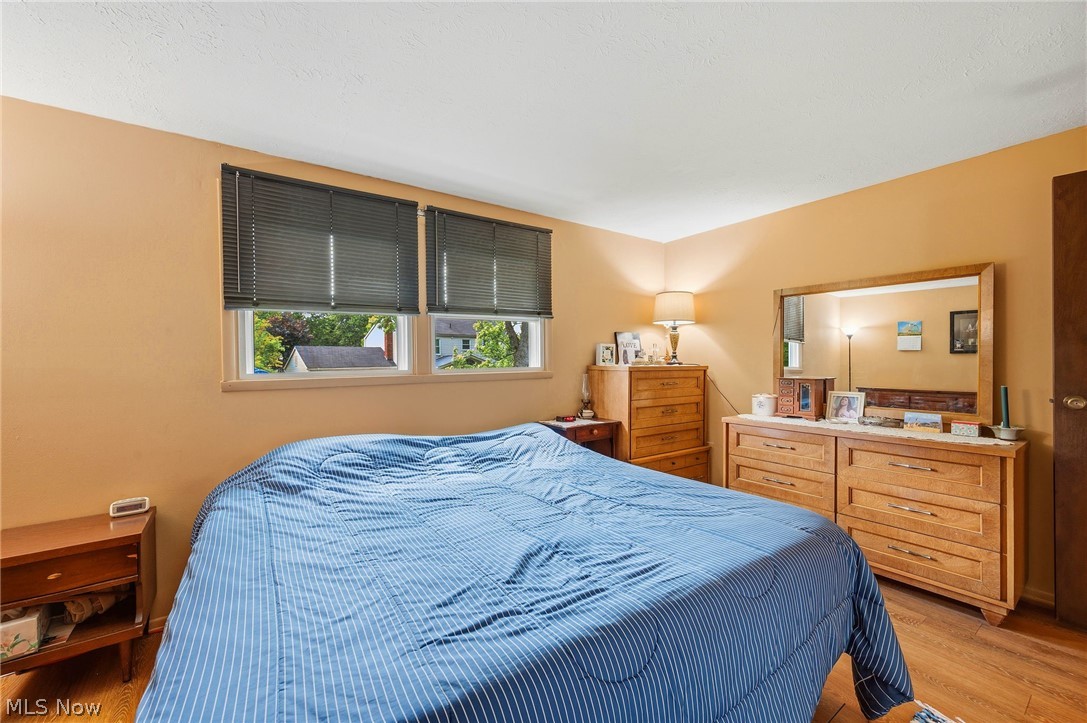 Twin Oaks - Residential
